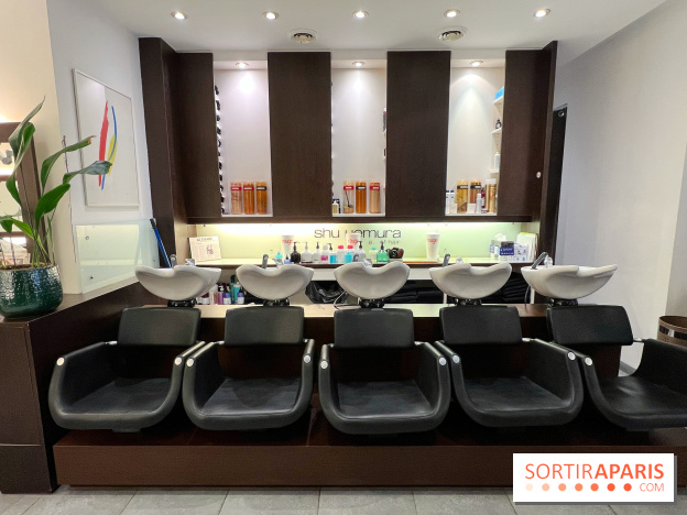 Salon Michel Brosseau - Intérieur salon de coiffure