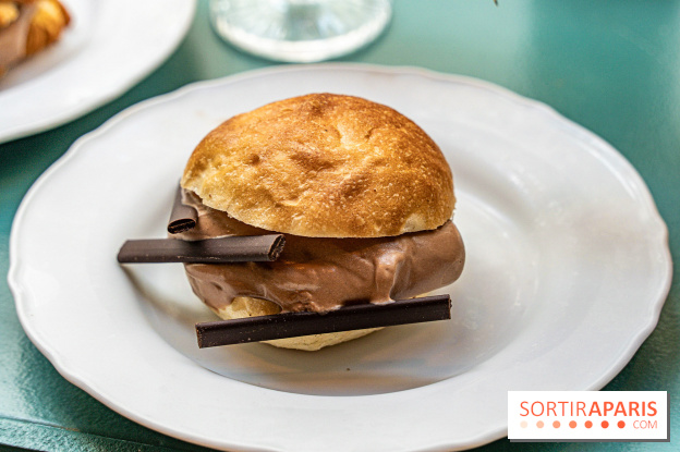 Glace insolite : la glace pain au chocolat de Sain -  A7C7858