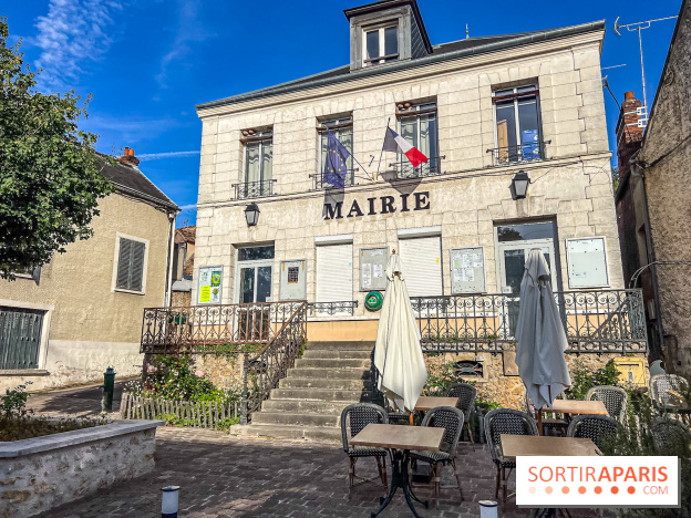 Village de Dampierre en Yvelines - mairie