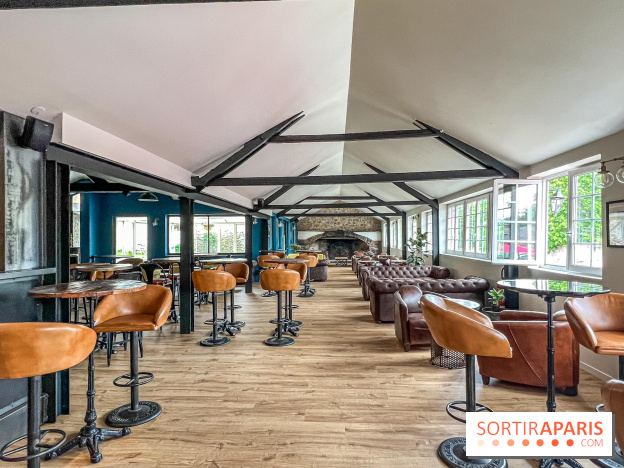 Village de Dampierre en Yvelines -- Les 17 - bar à vin