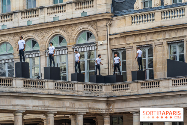 Horizon, le spectacle dans la cours du Palais Royal -  A7C0687