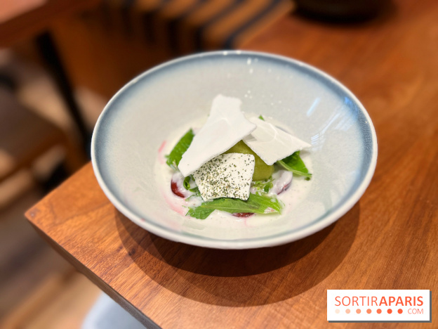 Oktobre - Dessert coco, sorbet herbes, shiso