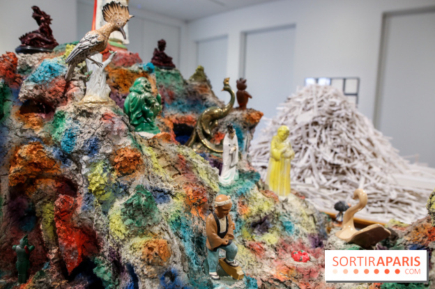 Mike Kelley à la Bourse de Commerce
