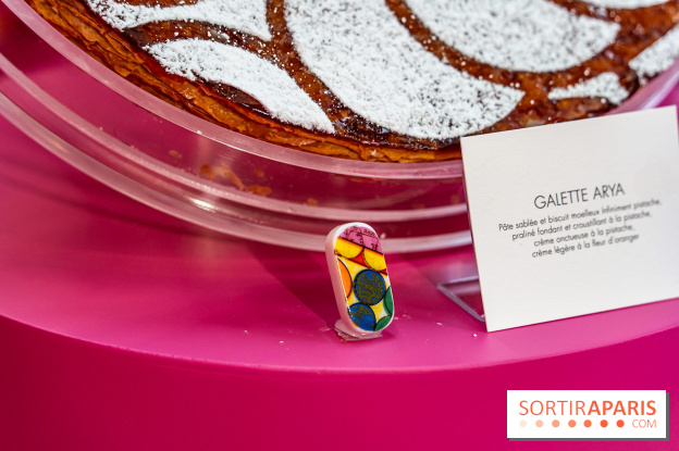 Les bûches de Noël 2023 et galettes 2024 de Pierre Hermé  - A7C1774