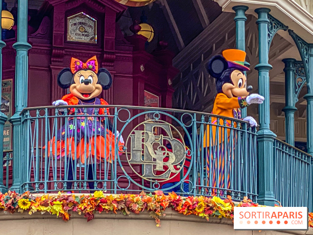 Halloween 2023 Disneyland Paris - Mickey Minnie