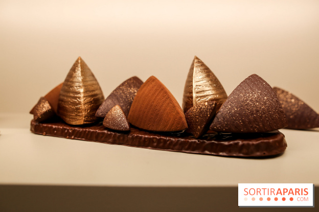 Bûche et chocolats de Noël 2023 signés Alléno & Rivoire