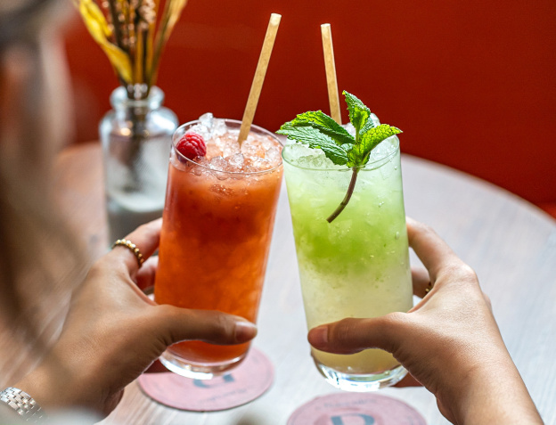 Les Bascules, délicieux restaurant méditerranéen rue de la Bourse - cocktails