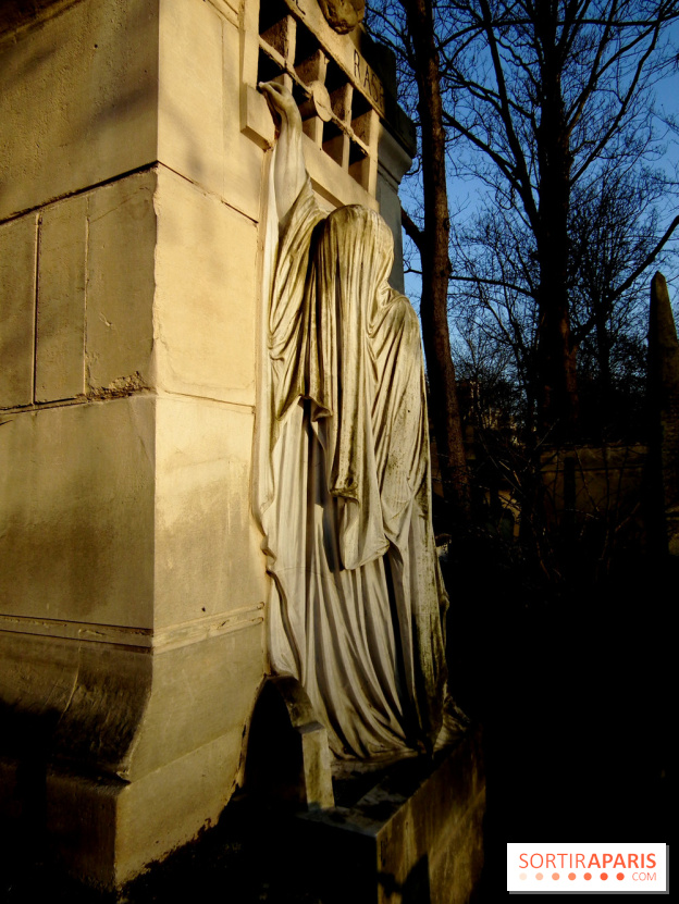 Le Père Lachaise, le cimetière le plus mythique de Paris et ses tombes de personnalités célèbres