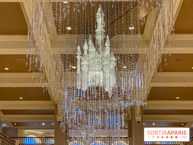 Disneyland Hotel à Disneyland Paris lustre