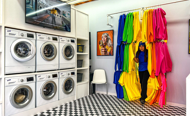 Bar à glaces éphémère et gratuit dans une laverie à Paris  - image00001