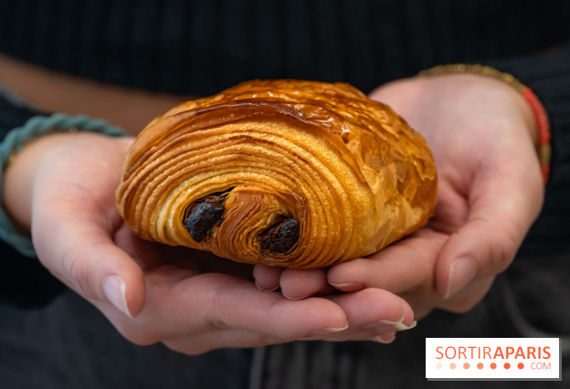 Éveil Boulangerie aux farines anciennes Paris 17e - pain au chocolat
