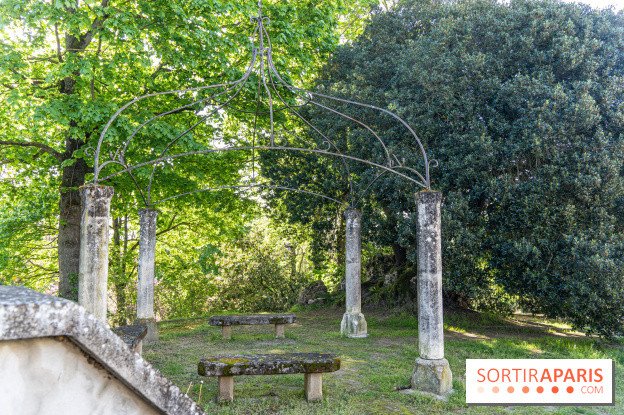 Parc du Dr Fauvel à Villennes sur Seine, grotte et cascades