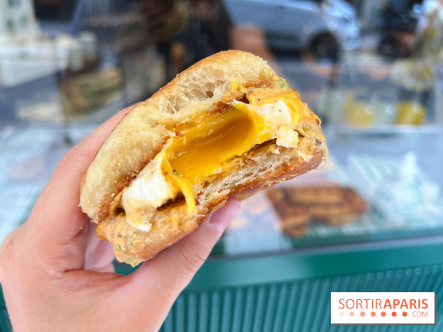 Maurice Sfez Café - Egg and cheese sandwich