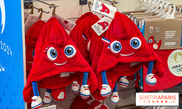 Megastore Paris 2024 Champs-Élysées - image00051