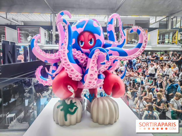 Les homards de l'artiste pop Philip Colbert envahissent la Station F pour une expo gratuite insolite - IMG20240708164351