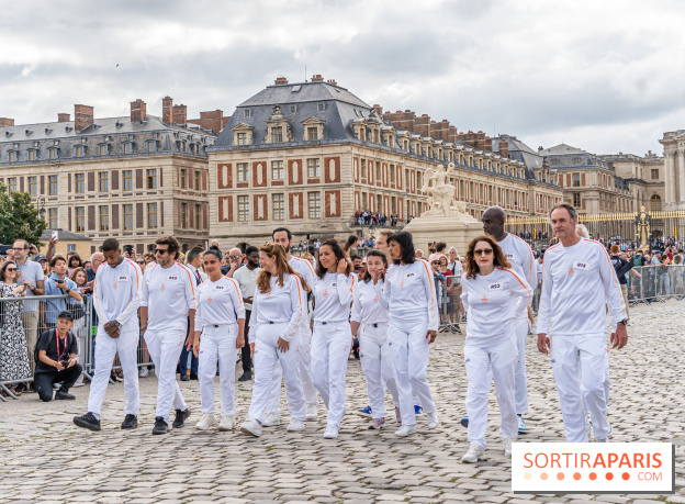 JO Paris 2024 : Les porteurs et relais de la flamme à Versailles