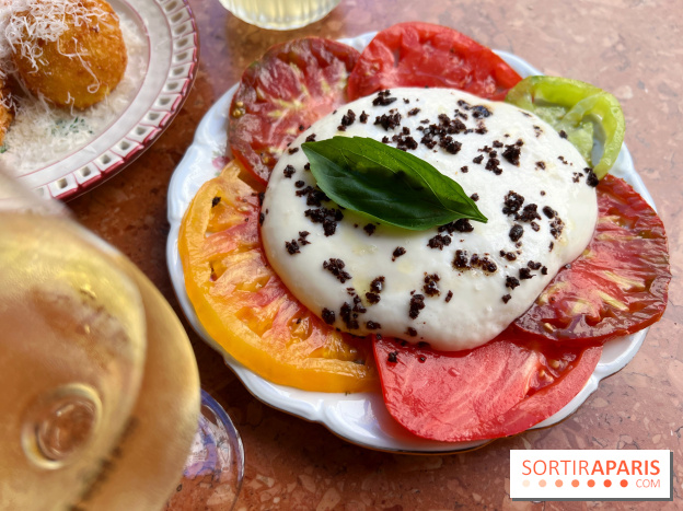 Adela - Tomates, espuma de scamorza