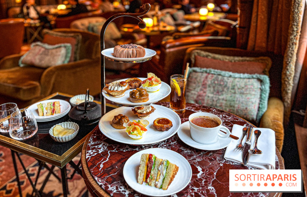 L'élégant Tea Time du Saint James Paris, à savourer dans l'écrin feutré de sa bibliothèque