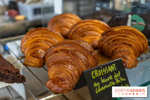 Emma Duvéré, le café - pâtisserie Paris 11 -  croissants