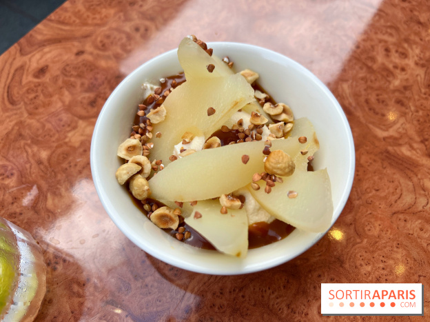 Restaurant Dame - Poire pochée, caramel, noisettes