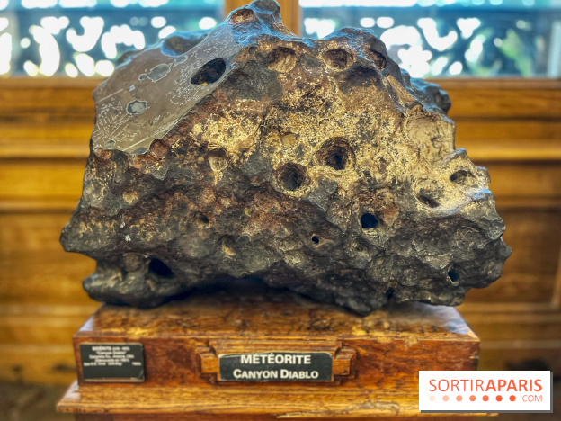 Musée de Minéralogie - météorite
