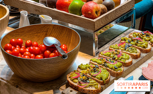 Le Doggy Brunch : le brunch gourmand entre chiens et maîtres à l'hôtel Kimpton Saint Honoré Paris - image00026