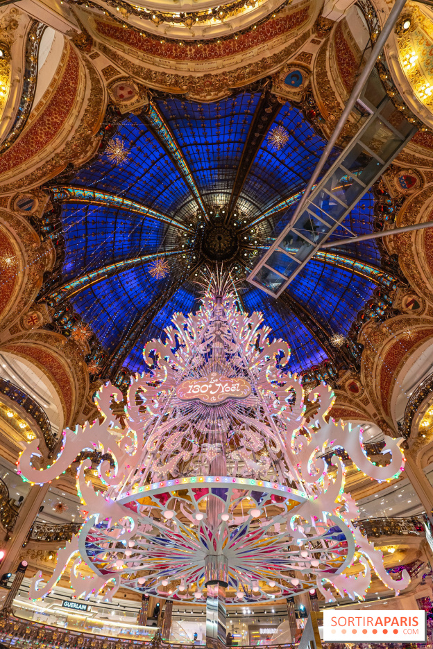 Le sapin de Noël des Galeries Lafayette 2024