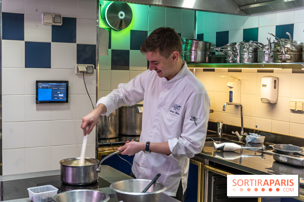 Cours de cuisine au Ritz : la bûche de Noël 2024 - A7C6245