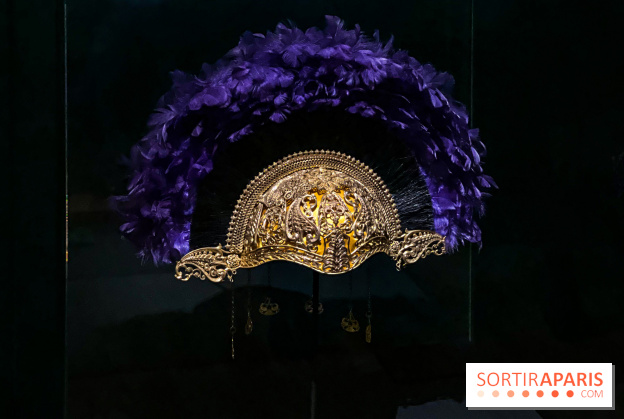 Bijoux de scène de l'Opéra de Paris : l'exposition de parures merveilleuses au Palais Garnier - IMG 2484