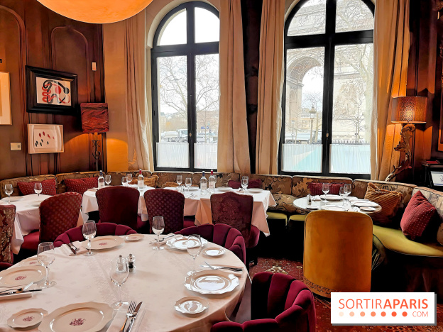 Victoria Paris, le resto festif au pied de l'Arc de Triomphe