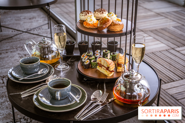 Le tea time éphémère face à la Tour Eiffel au Pullman - A7C02497