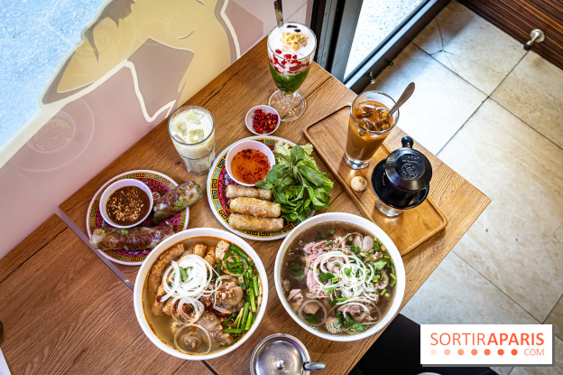 Ngoc Xuyen Saigon, le restaurant vietnamien du 13e aux bons pho et soupes de nouilles - table