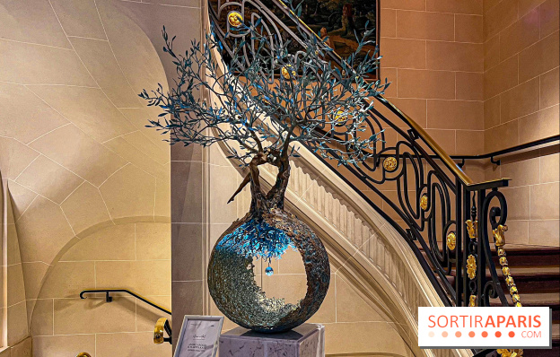 Exposition en plein air des œuvres monumentales d'Andrea Roggi, quartier Faubourg Saint-Honoré - image00004