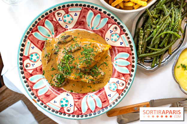 Margaux, le restaurant français typique, face à la Tour Eiffel - A7C09288