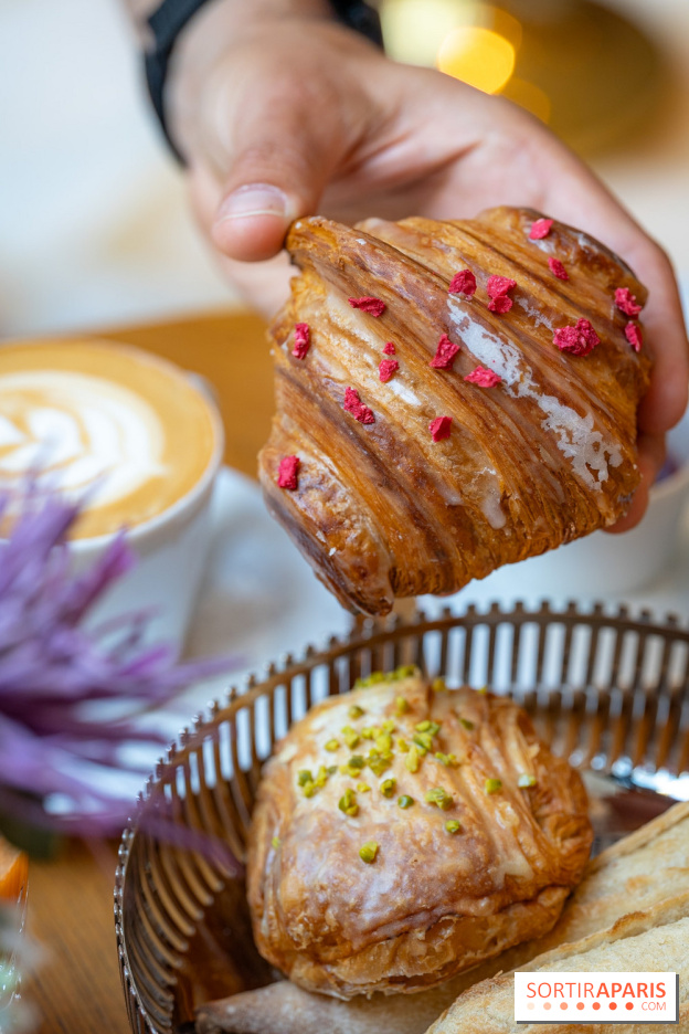 Le brunch de Pierre Hermé à Beaupassage  - croissant Ispahan 