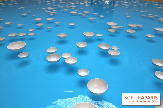 Clinamen, nos photos de l'une installation aquatique et musicale à la Bourse de Commerce - Clinamen Bourse de Commerce 11 fotor 202506061538