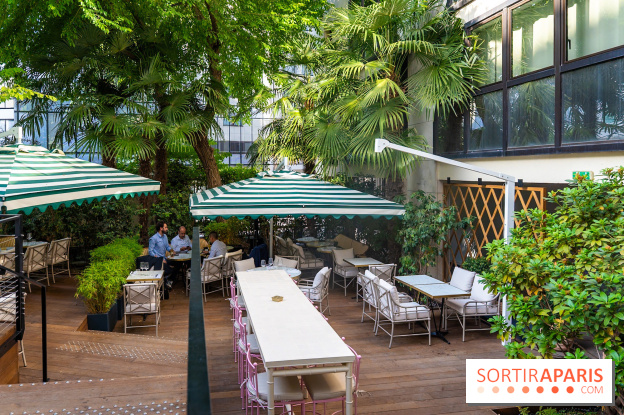 Frivole, restaurant festif, bar et terrasse cachée à Paris, les photos