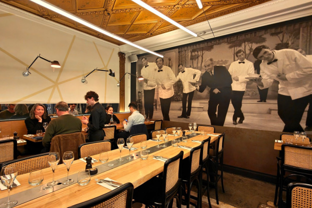 Canard et Champagne Paris 2 ème - restaurant canard et champagne salle grand restaurant
