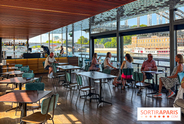Bar du OFF Paris Seine - 7318E226 236C 40BD A3D3 088C8067FD0E
