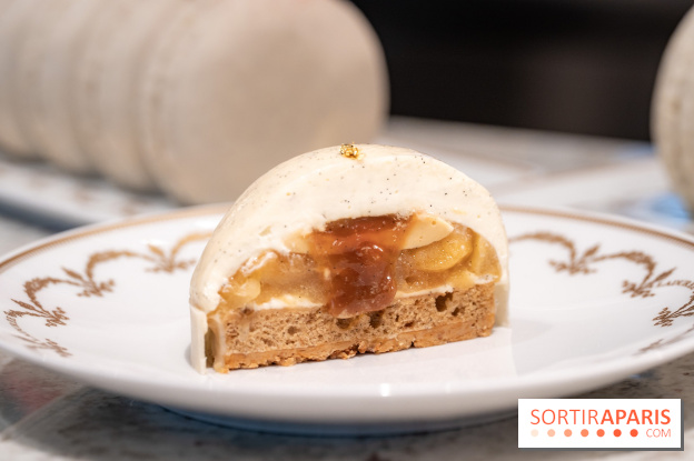 Les bûches et créations de Noël et fêtes de Ladurée 2025 - A7C08246