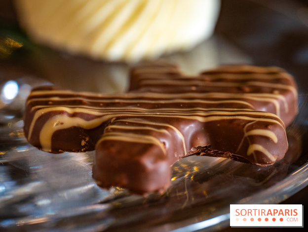 La Bûche de Noël du Péninsula 2025 : Joyaux des Pins - A7C07898