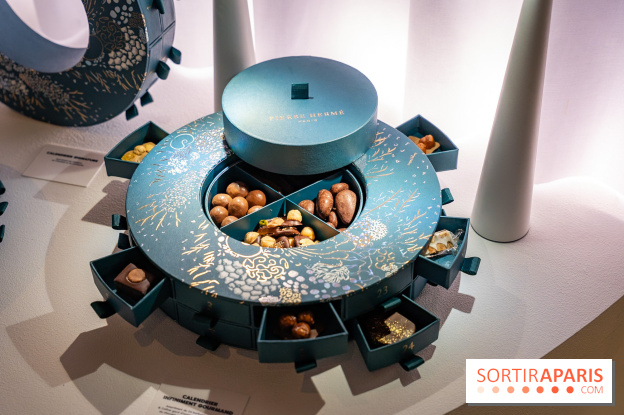 Bûches de Noël et créations de fête 2025 de Pierre Hermé : les Abysses - A7C07841