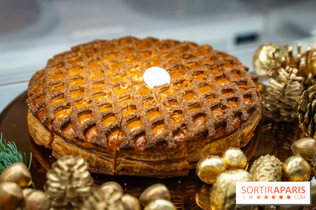 Bûche de Noël Lenôtre 2025 : Le train des Merveilles et les créations de fête - photos - A7C07647