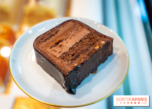 Bûche de Noël Lenôtre 2025 : Le train des Merveilles et les créations de fête - photos - A7C07649