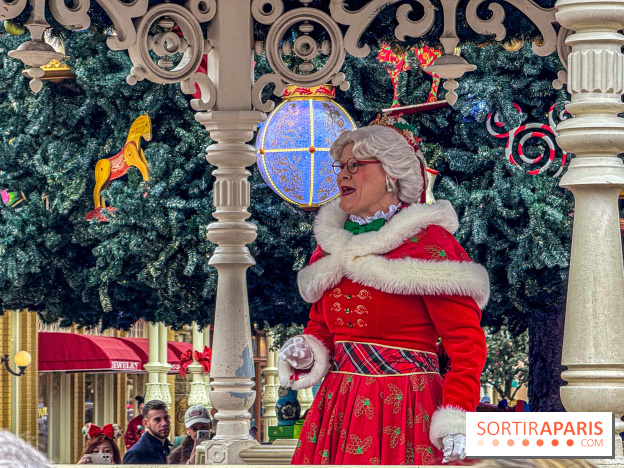Noël à Disneyland Paris : Disney's Enchanted Christmas - Mère Noël