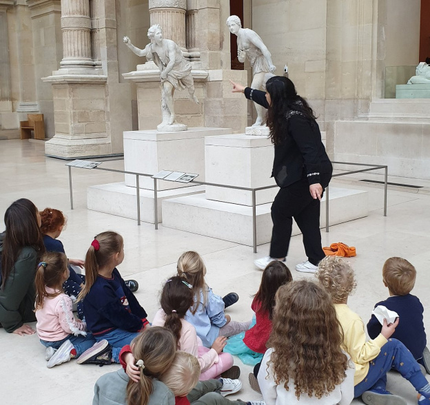 Ludo & Sophie – Visites culturelles et jeux de piste en famille à Paris