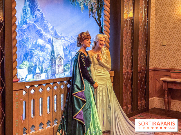 World of Frozen - Rencontre Royale Anna Elsa