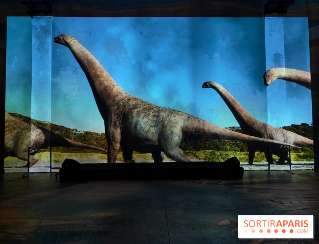 Dinosaures : l'expérience immersive qui nous fait remonter le temps à l'Atelier des Lumières, photos