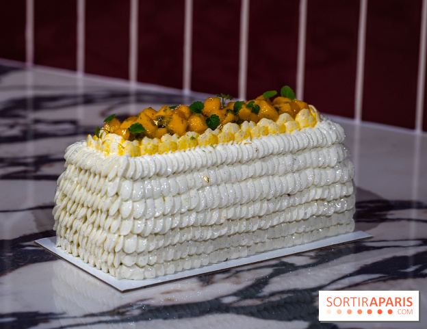 Bûche de Noël Paris-Brest pistache et tropicale de Nour Kandler - Lalla Coffee - A7C02384