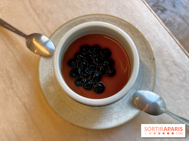 Foodi Jia-Ba-Buay - Panna cotta thé noir, litchi, tapioca